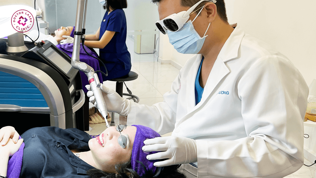 Quy trình điều trị giãn mao mạch bằng laser tại phòng khám da liễu