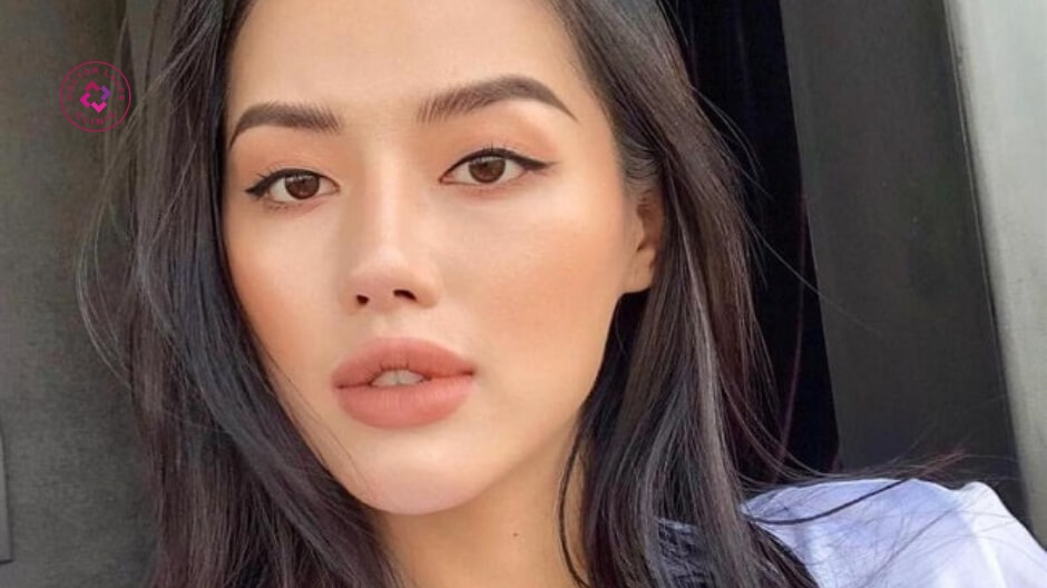 môi thuyền đắm