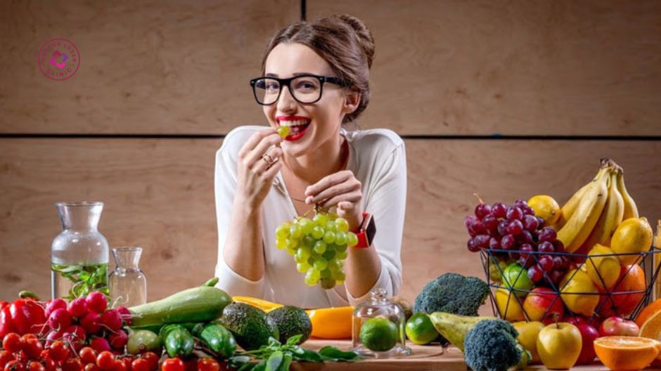 bổ sung trái cây hỗ trợ hồi phục da sau căng chỉ