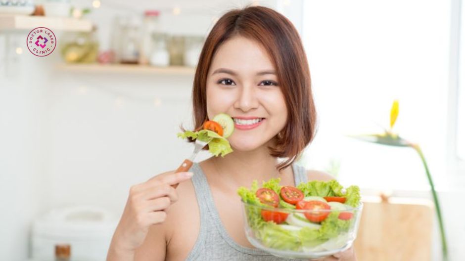 chế độ ăn uống lành mạnh hỗ trợ phục hồi da sau tca