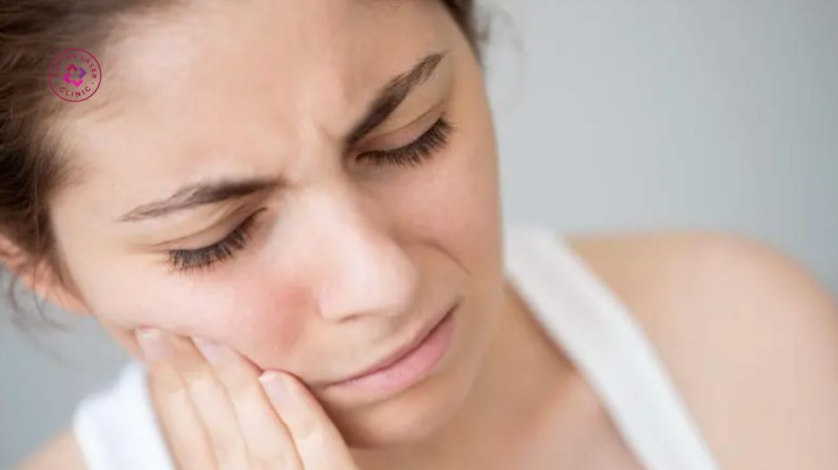 đau nóng rát sưng đỏ sau căng chỉ