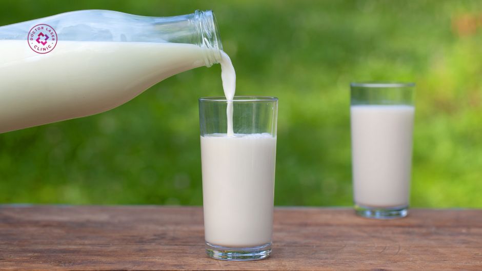 sữa tươi không đường hỗ trợ thâm mụn