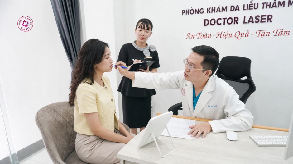 chẩn đoán tình trạng sẹo lồi ở môi