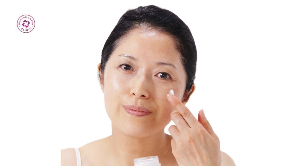 sử dụng mỹ phẩm chứa hoạt chất sáng da ngăn ngừa nám lan rộng