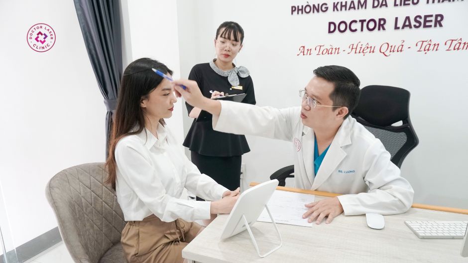 chẩn đoán tình trạng nám gò má